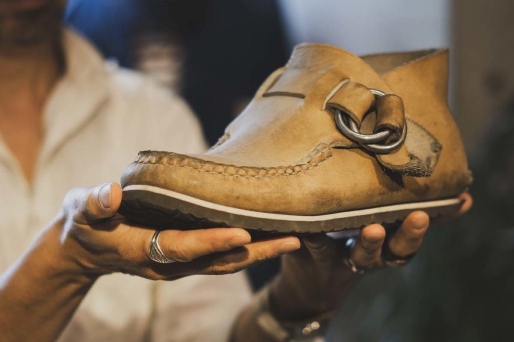 ARROW MOCCASINアローモカシンの工房を知る日本人｜Bristyオーナーの