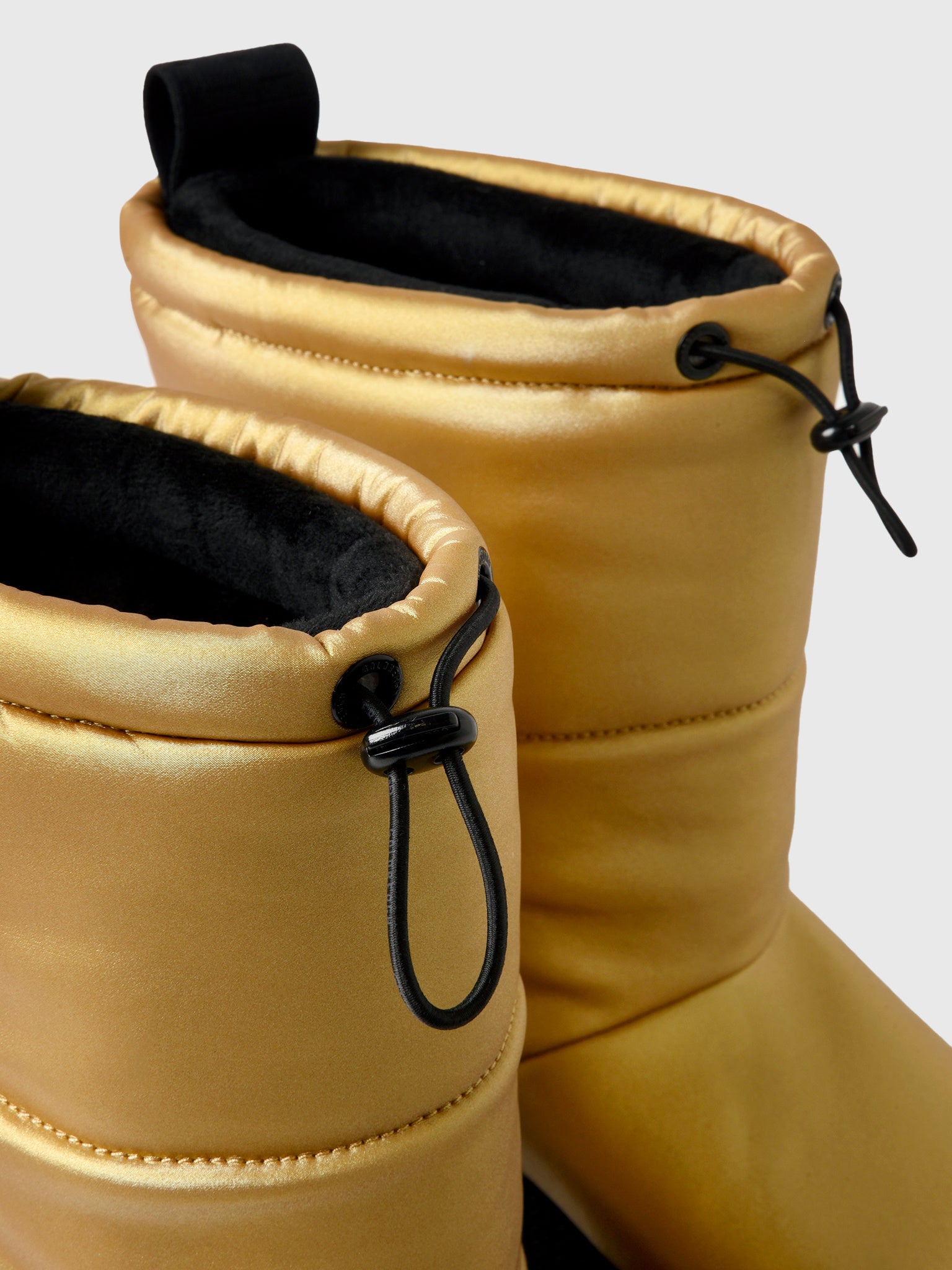 Goldbergh Women's Snowy Mid Snowboot – Saint Bernard