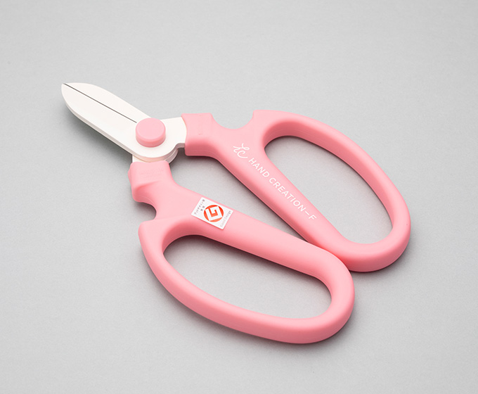 ハンドクリエーションF-170（白刃）｜株式会社 坂源｜切れ味と使い易さ