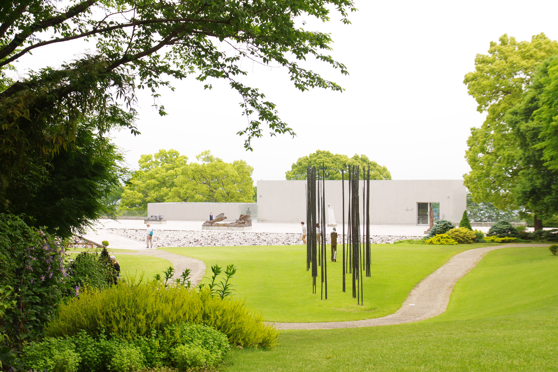 ART】ヴァンジ彫刻庭園美術館 / Flower of Life｜hanauta｜こまものと