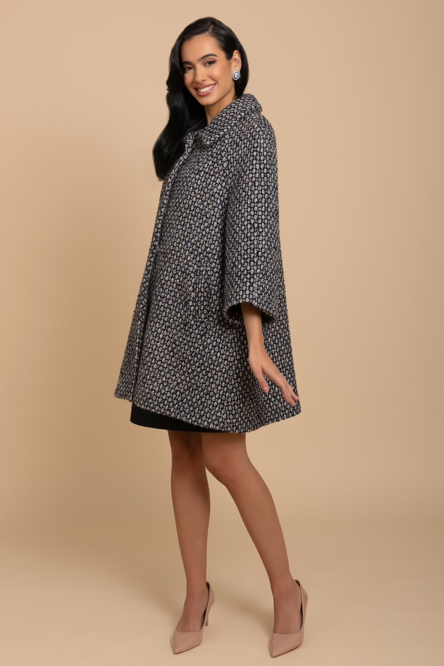 Twiggy' Wool Tweed Swing Coat in Marino – Santinni