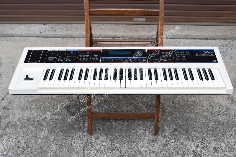 ローランド Roland シンセサイザー JUNO-Di ホワイト △ 42A46-1 JUNO