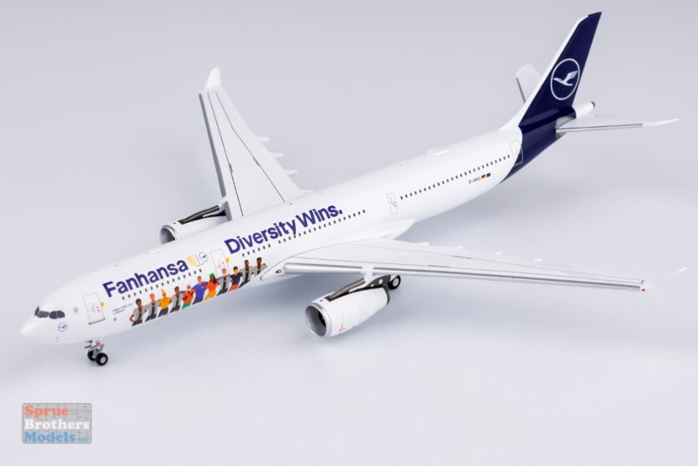 NGM62049 1:400 NG Model Lufthansa Airbus A330-300 Reg #D-AIKQ