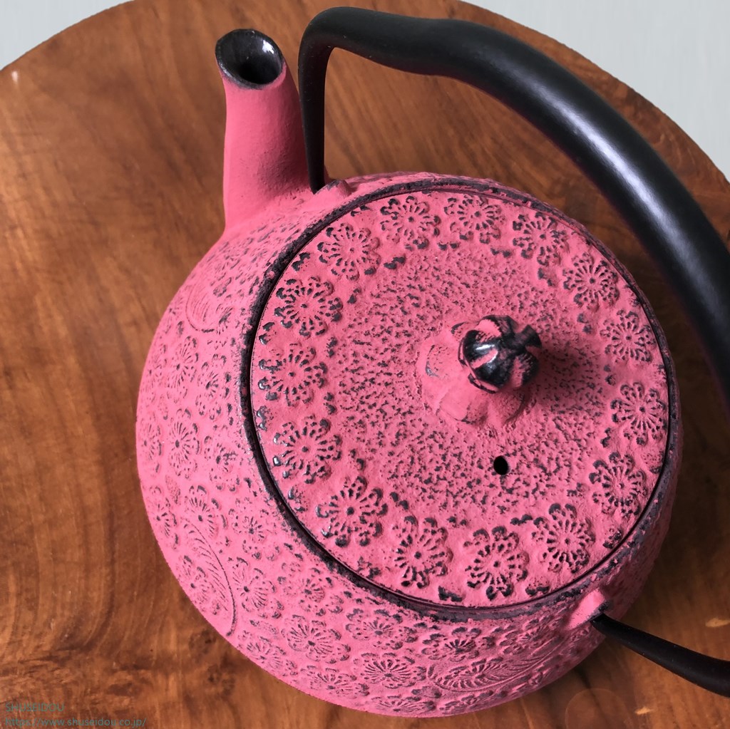 南部鉄器急須 腰張型桜ピンク