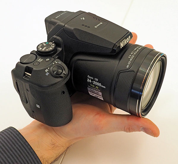 Nikon Intros Coolpix P900 Compact Camera with 83x (24-2000mm) Zoom
