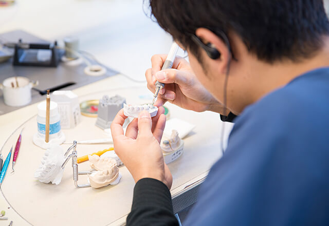 セラミックなら、薩摩川内市の「しげなが歯科医院」へ