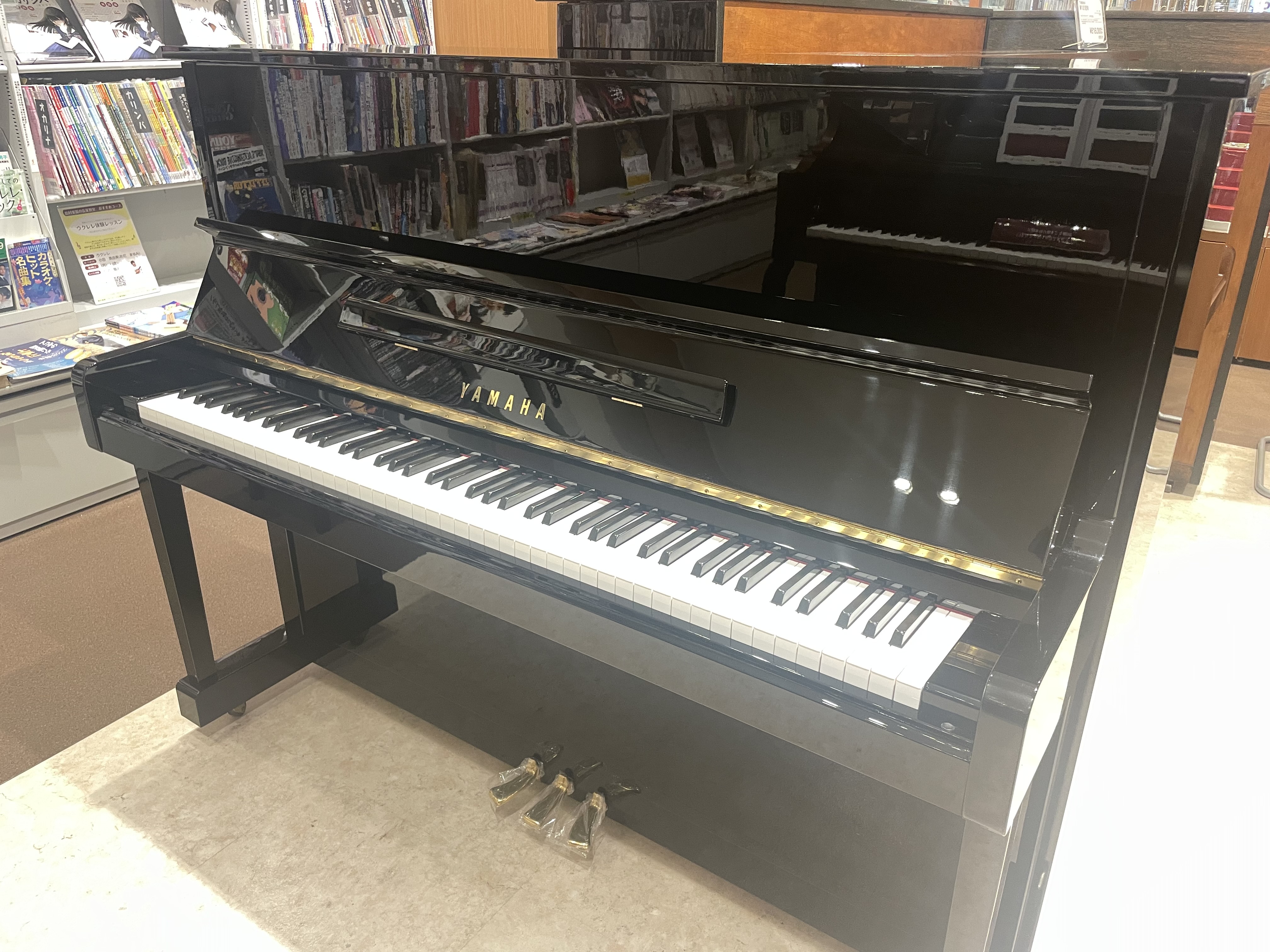 YAMAHA 中古アップライトピアノ U10BLご成約済み】｜島村楽器 イオン
