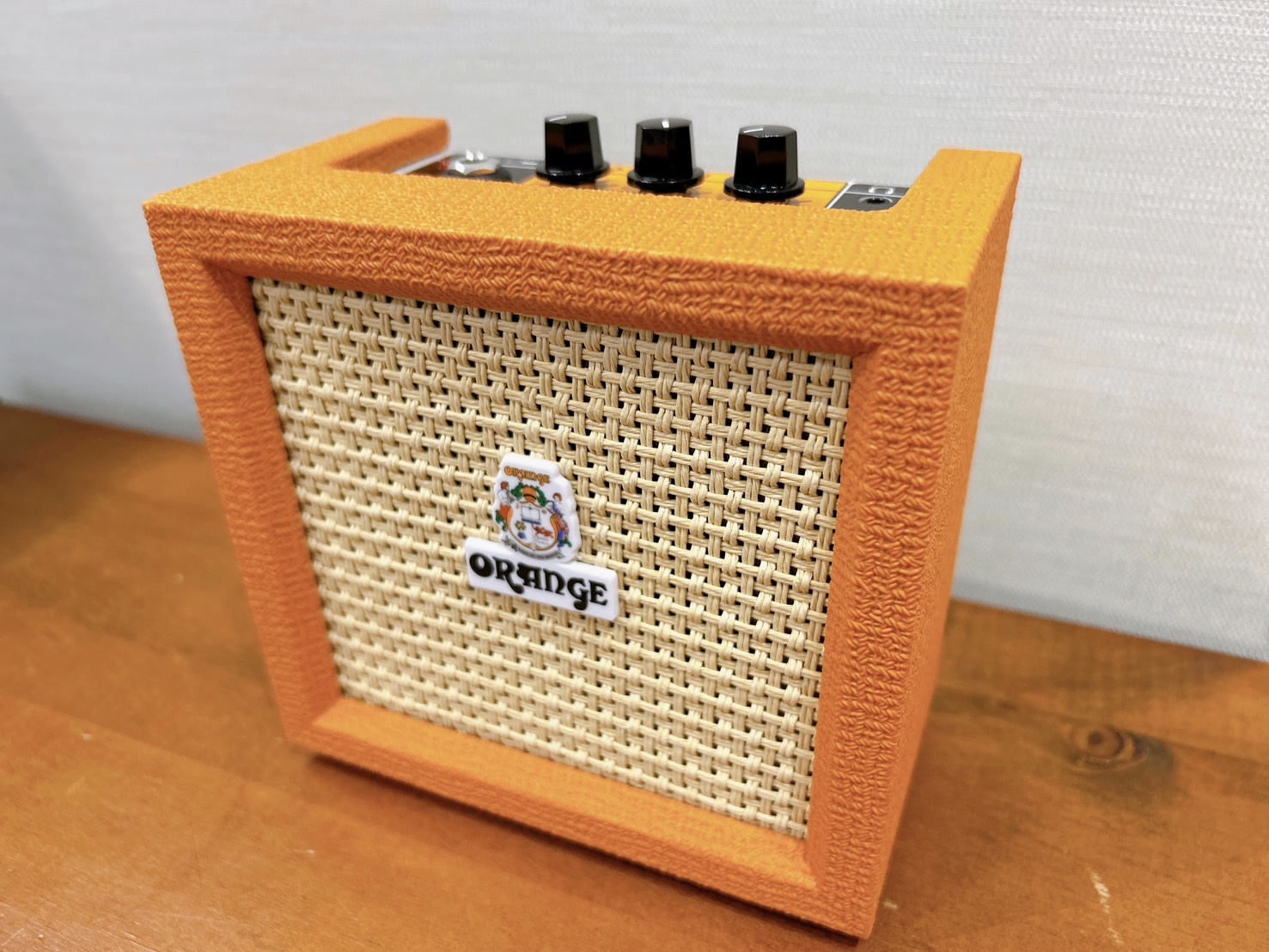 ORANGE Crush Mini が大分店に入荷！手軽に楽しめる”オレンジアンプ”が