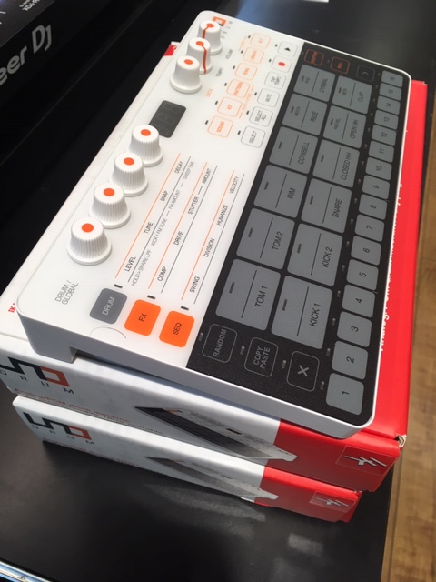 IK Multimediaの新たリズムマシンUNO Drumが遂に発売！当店に入荷しま