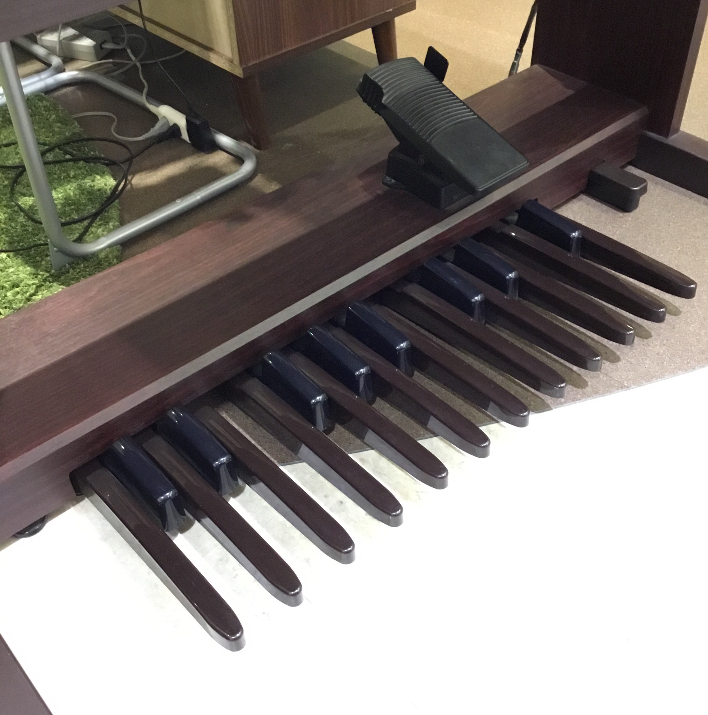 展示品限り ローランドオルガン アトリエ特価品のご案内｜島村楽器