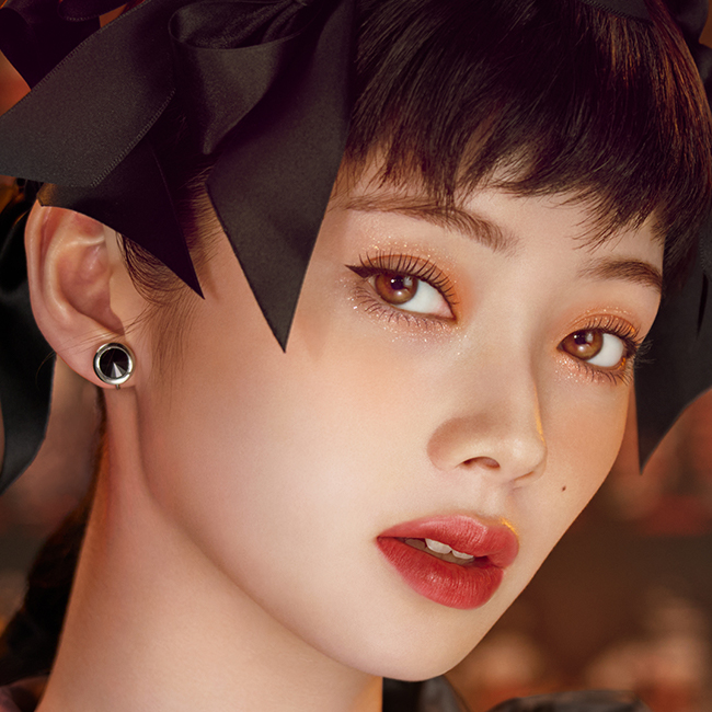 闇夜の看板娘のメイク｜ルックブック｜MAJOLICA MAJORCA｜資生堂