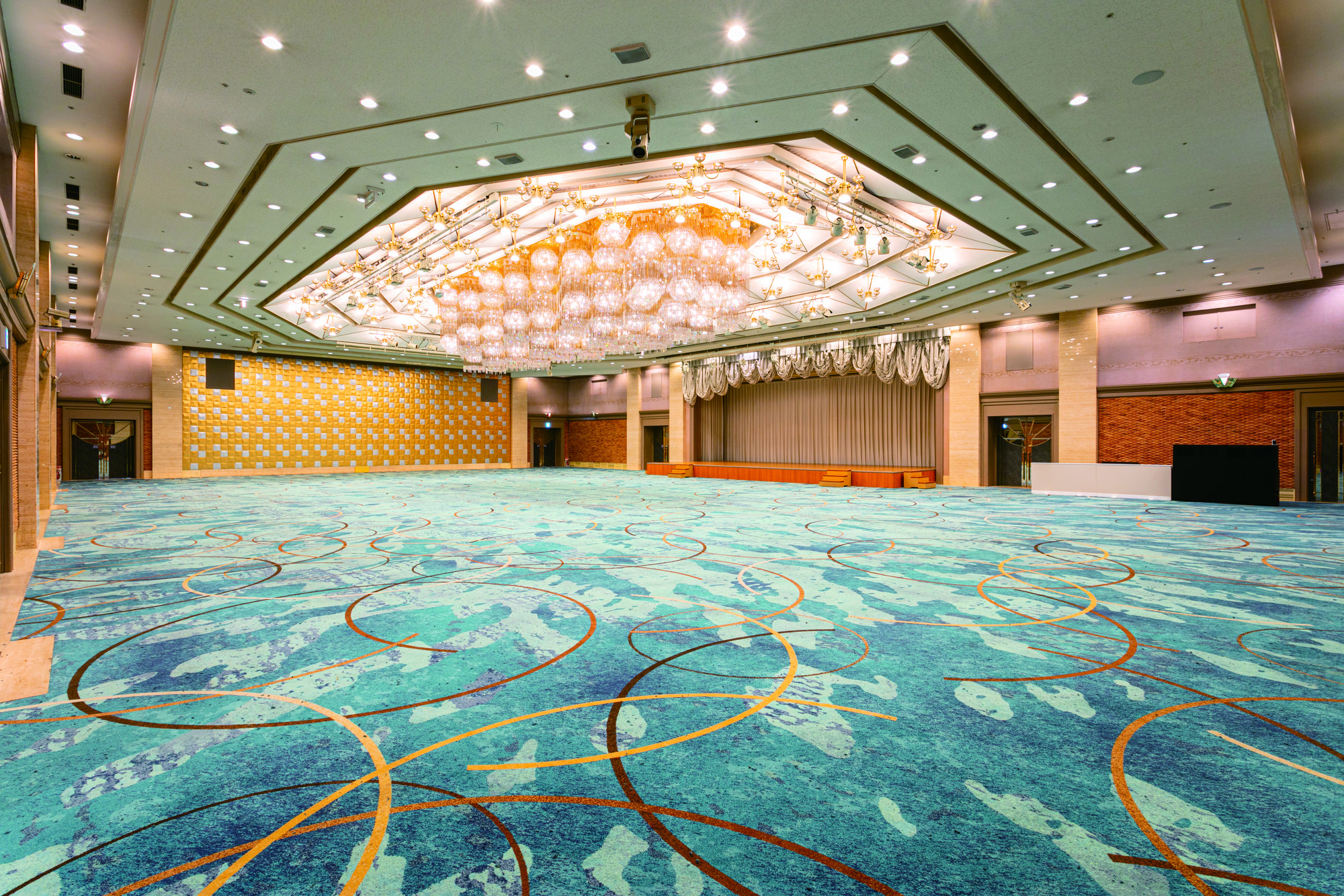 コンベンションホール エメラルド｜【公式】城山ホテル鹿児島