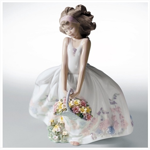 スペイン リヤドロ人形 フラワーガーデン|商品紹介｜贈答品・記念品は