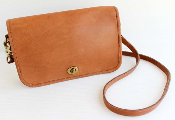 USA製COACH オールド コーチ レザーショルダーバッグ 茶☆202