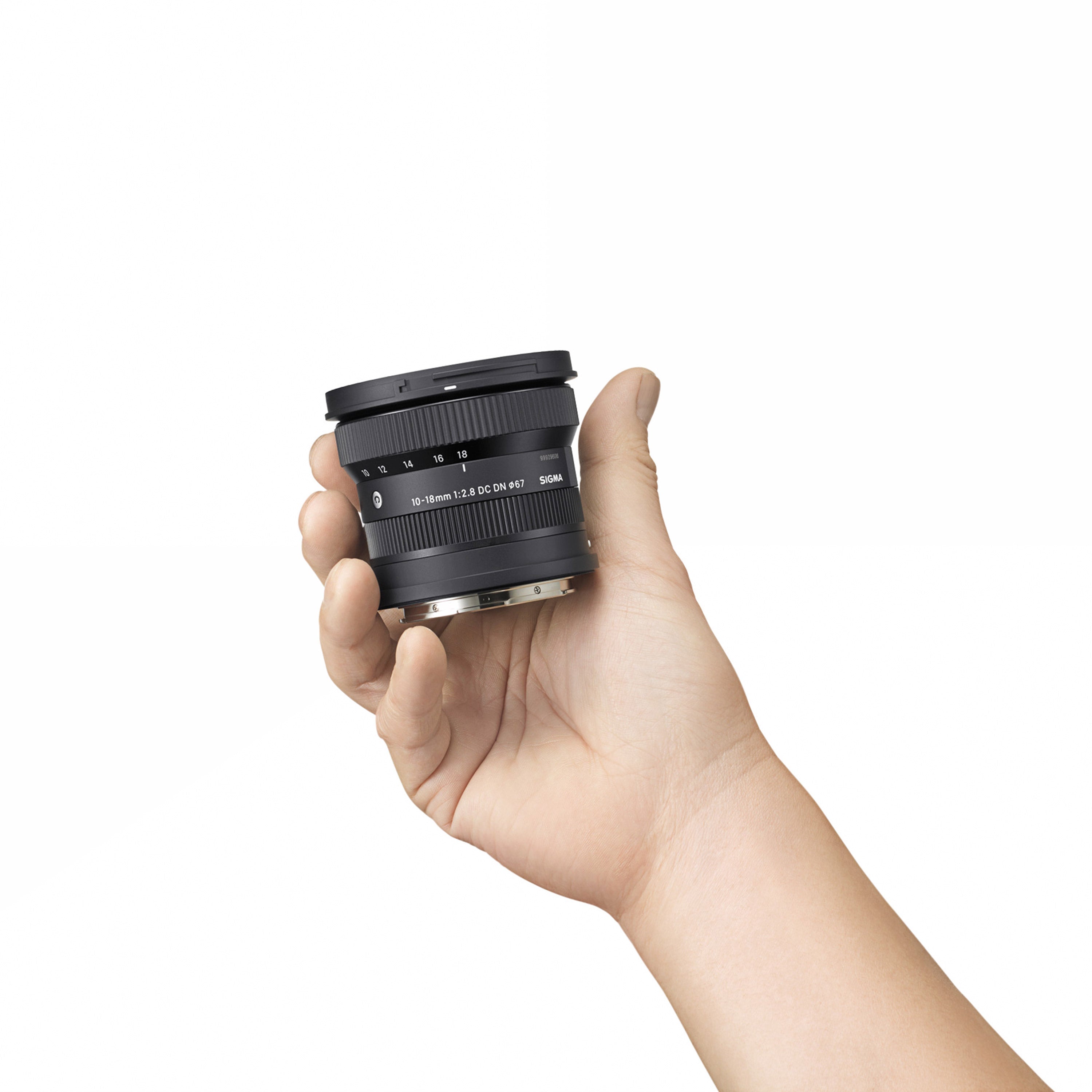 SIGMA 10-18mm F2.8 DC DN | Contemporary — Sigma Canada