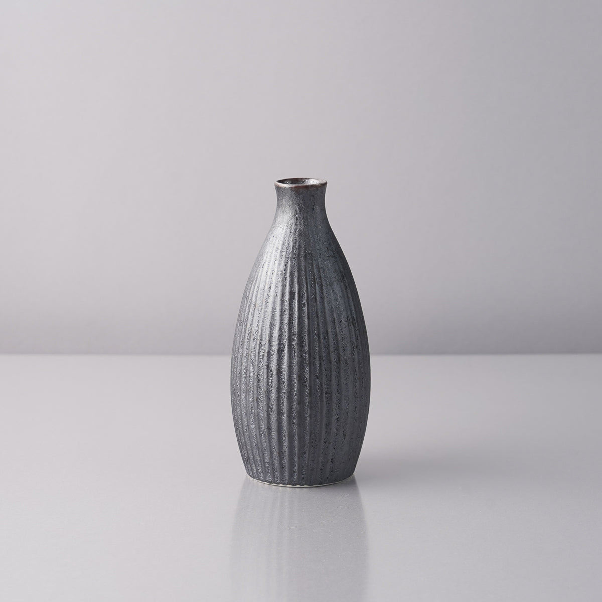 有田焼 線彫一合徳利 220ml 陶悦窯の通販｜Studio1156 – 【公式