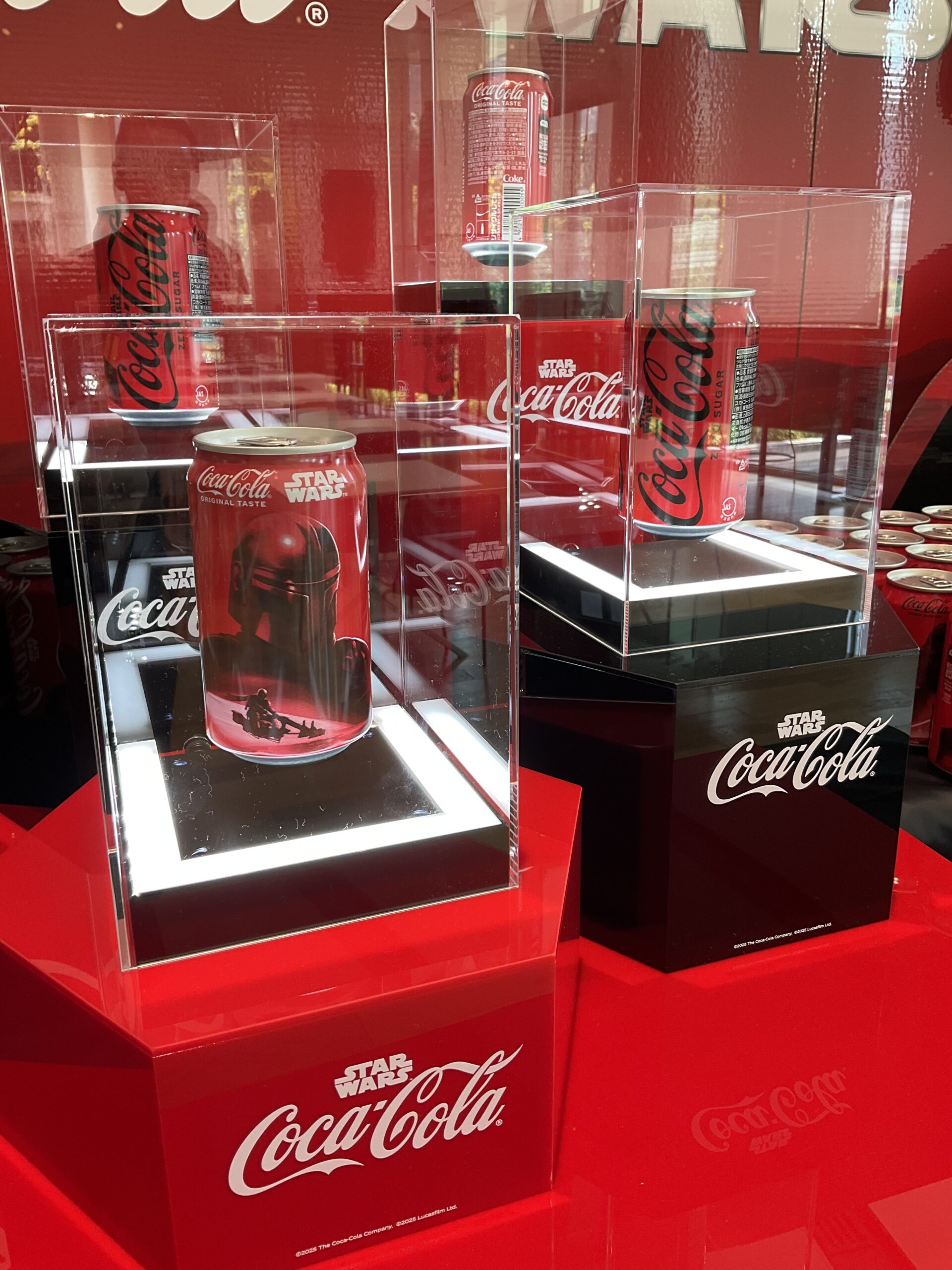 コカ・コーラ×スター・ウォーズ 18キャラクター・全45種類の限定