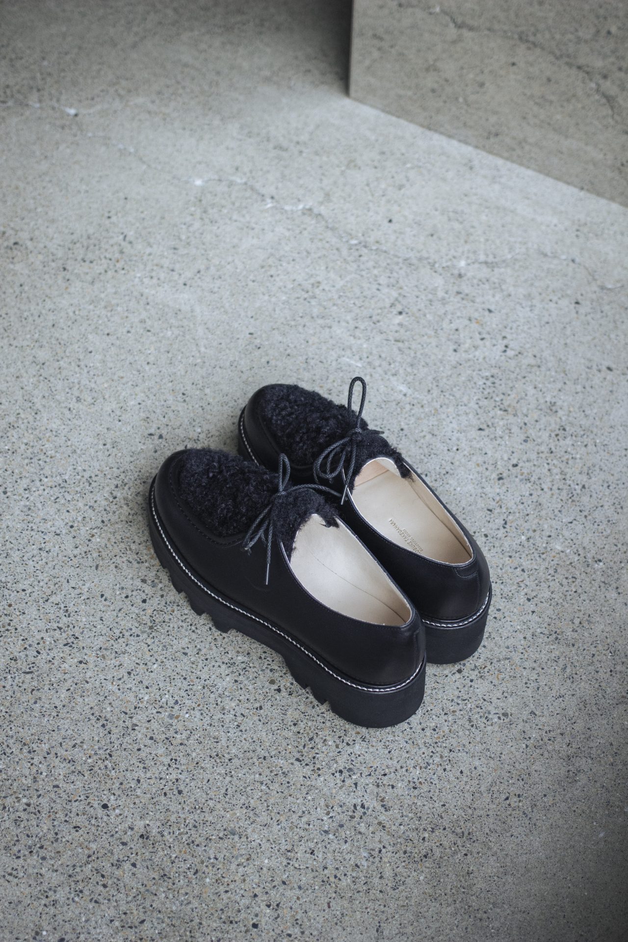 HYKE × BEAUTIFUL SHOES＞TIROLEAN SHOES FAUX SHEARLING 発売のご案内