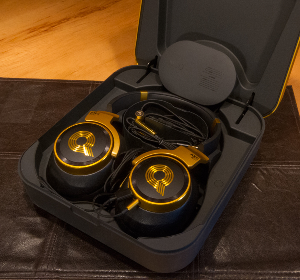 AKG N90Q Noise Canceling Auto-Calibrating Over-Ear Headphones Page