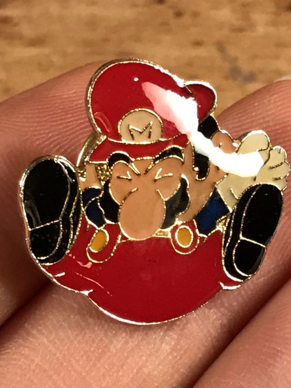 Nintendo Of America Super Mario “Fall On One's Backside” Pins