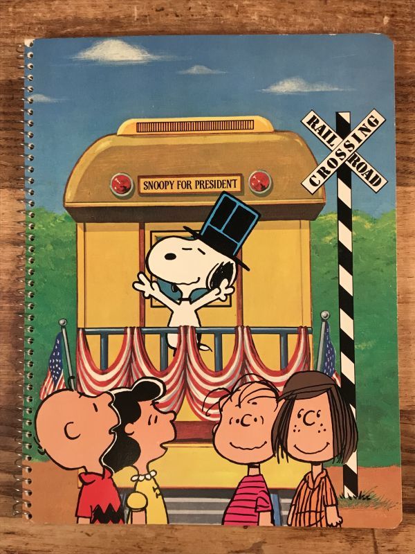 Plymouth Peanuts Snoopy “For President” Theme Book スヌーピー