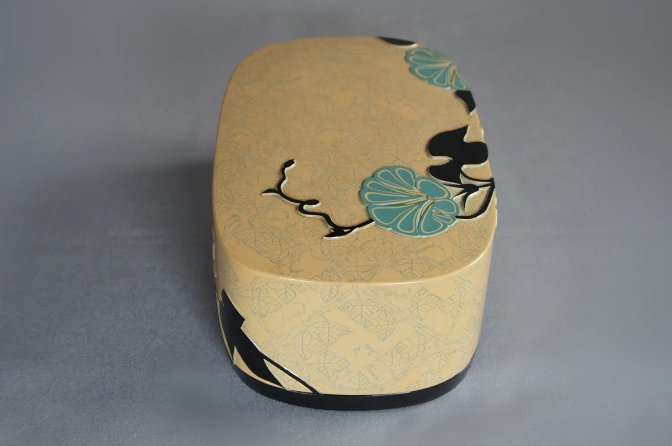 彫漆蒟醤朝顔の箱 | 菅野かおり Kaori Sugano 漆