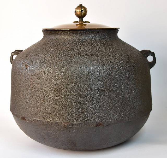 阿弥陀堂炉釜 初代畠春斎作 すいぎょく園｜創業百年、お茶の「すいぎょ