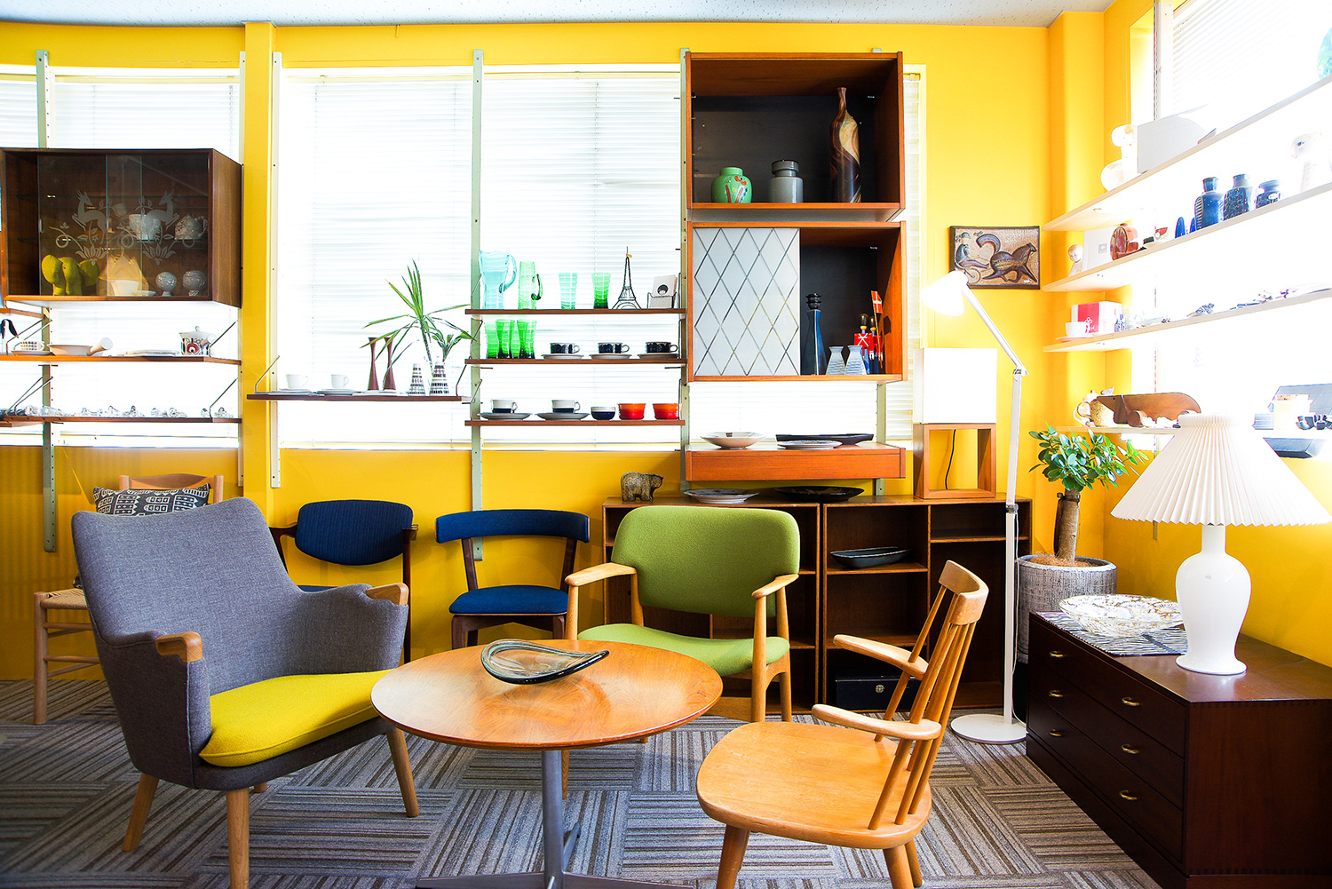 雑貨：フィンユールの世界 織田憲嗣著（新品）｜スーク