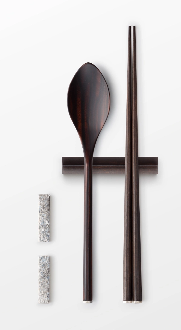 SUSgallery × MARUNAO