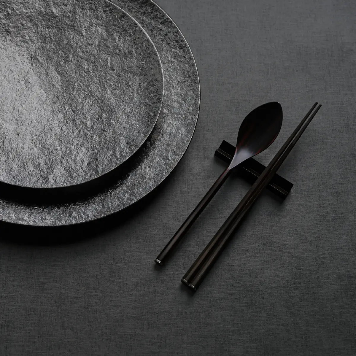 SUSgallery × MARUNAO