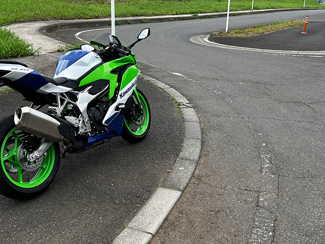 23~Ninja ZX-4R SE/RR (8BL-ZX400P) POWERBOX メガホン サイレンサー