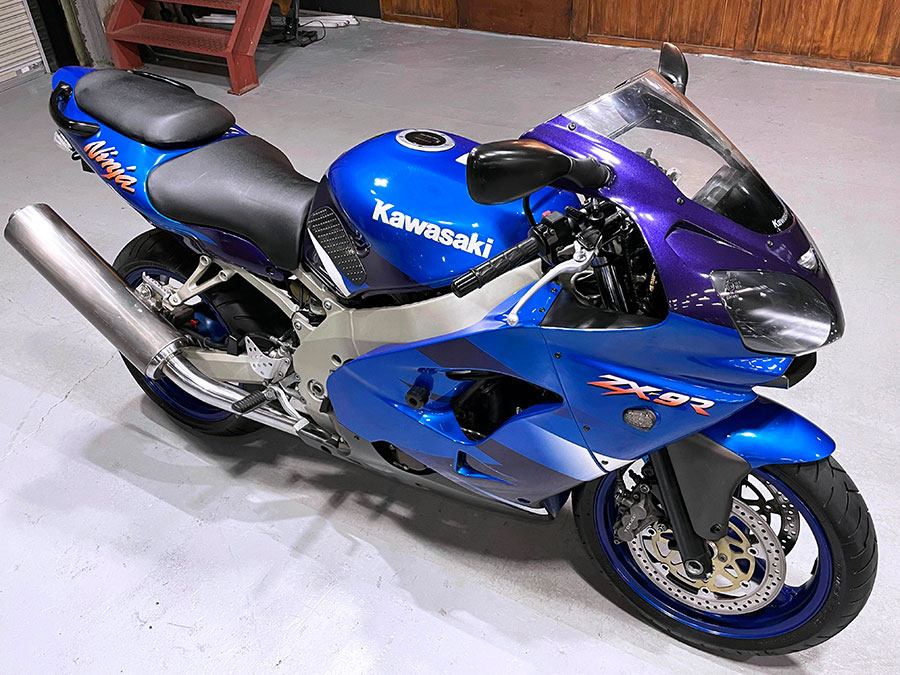 KAWASAKI ZX-9R ZX900E – 京都のバイクショップSPEC-M（スペックエム