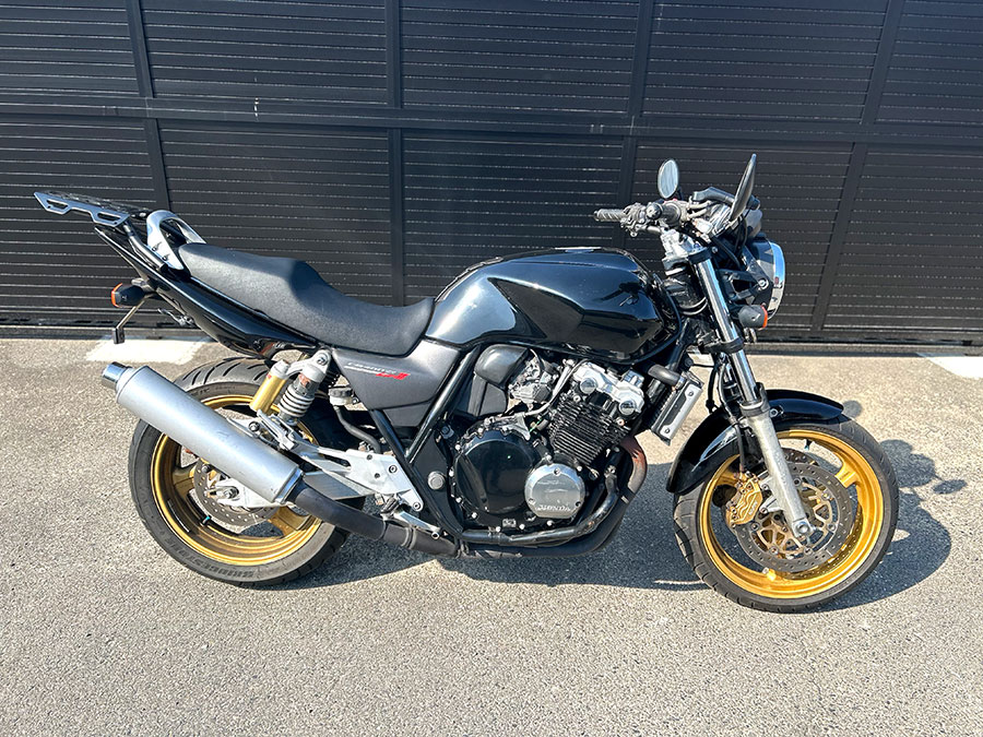 HONDA CB400SF VTEC SPEC3 – 京都のバイクショップSPEC-M（スペック