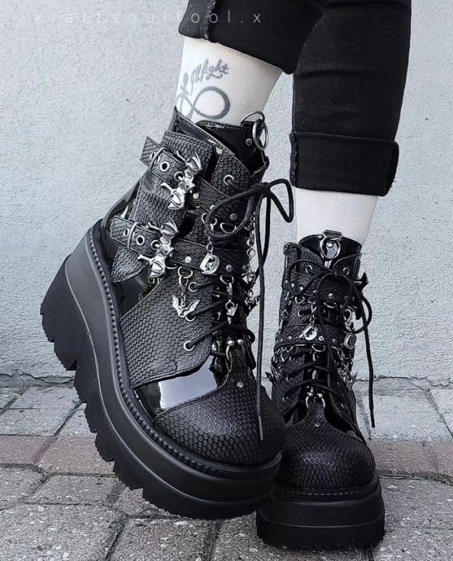 取り寄せ]SHAKER-66 / 厚底ブーツ【DEMONIA】 | Spider Rock Web