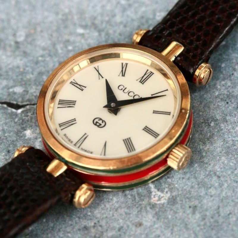 GUCCI グッチ シェリーライン アイボリー クォーツ レディース 腕時計