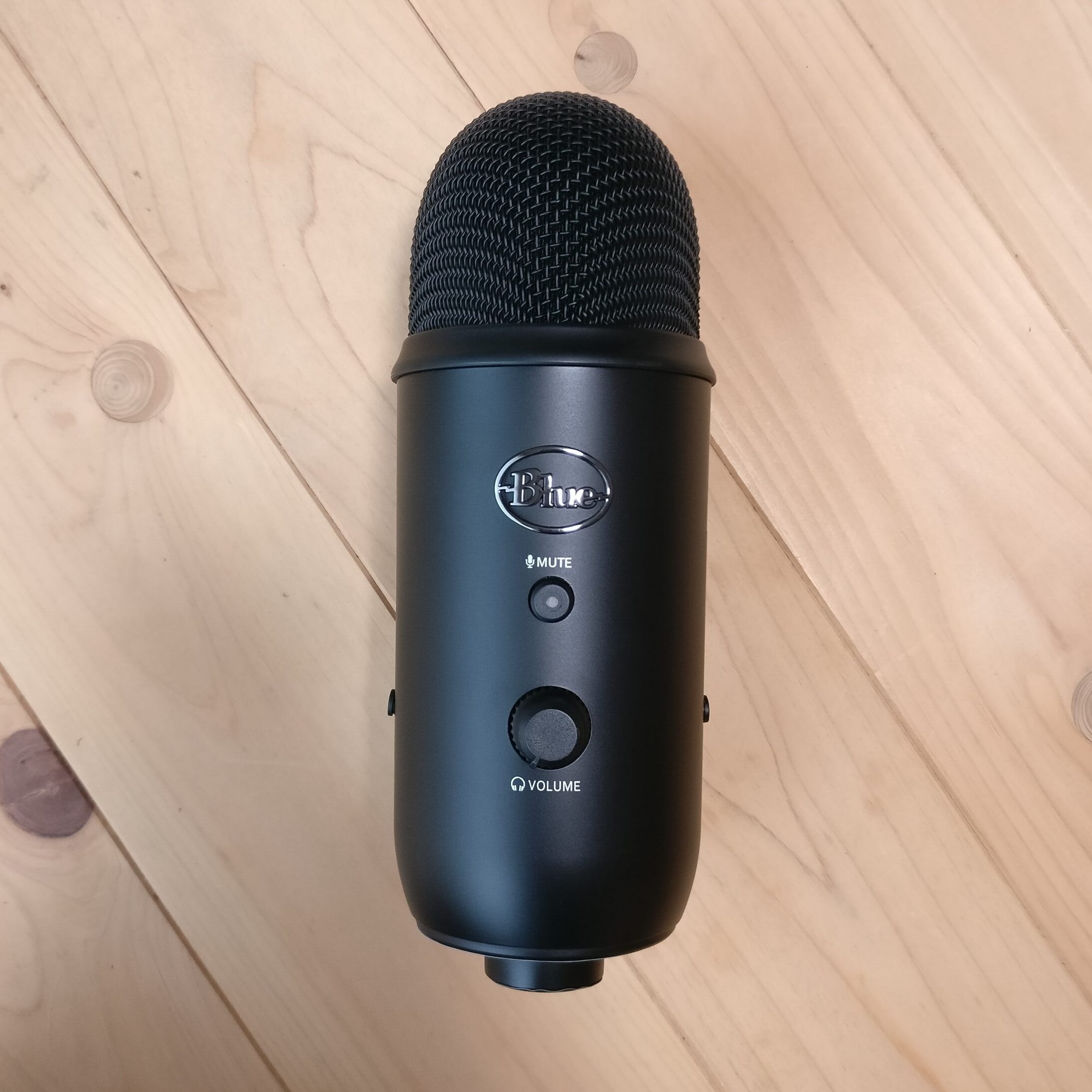 Blue Yeti】レビュー。 web会議もボイスチャットもゲーム配信もASMRも