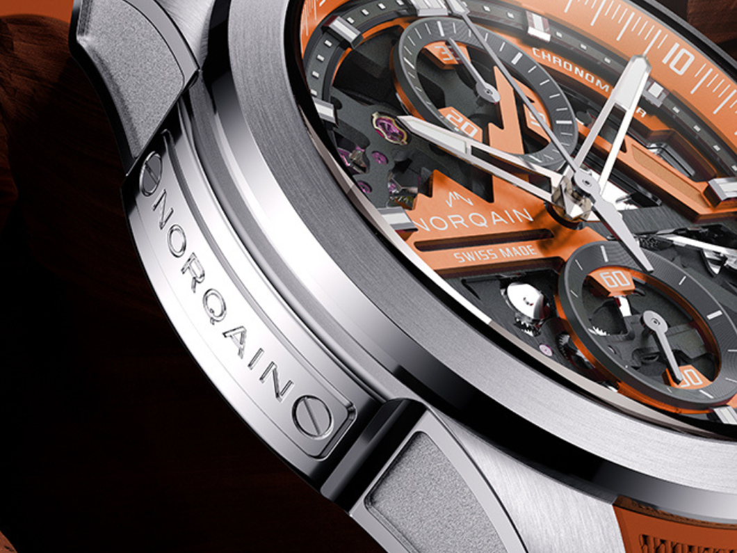 標高8000m超え“エイト・サウザンダーズ” がモチーフ【42mmスケルトン