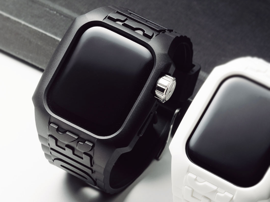 Z世代も注目【“ディーゼル”のアップルウォッチカバーケース