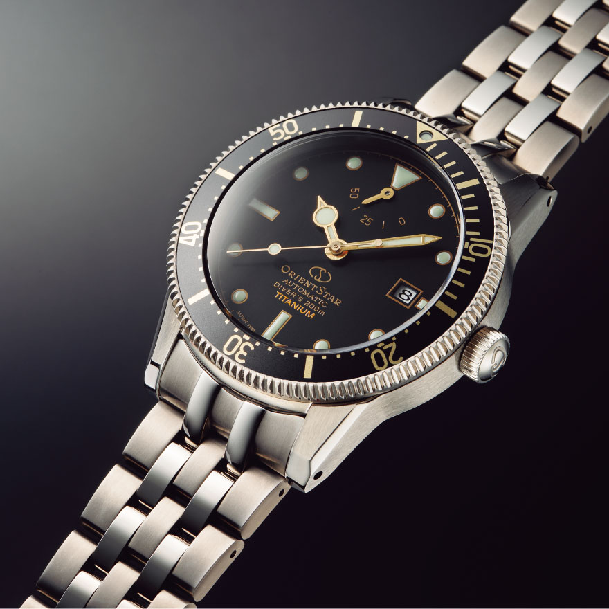 国産時計ブランド“オリエントスター”【60周年限定“フルチタン仕様