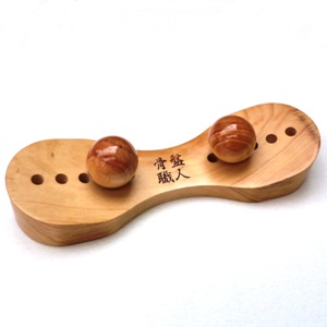 送料サービス!! 骨盤職人 手作り製作ツボ押し健康器具 (株)ペルビス