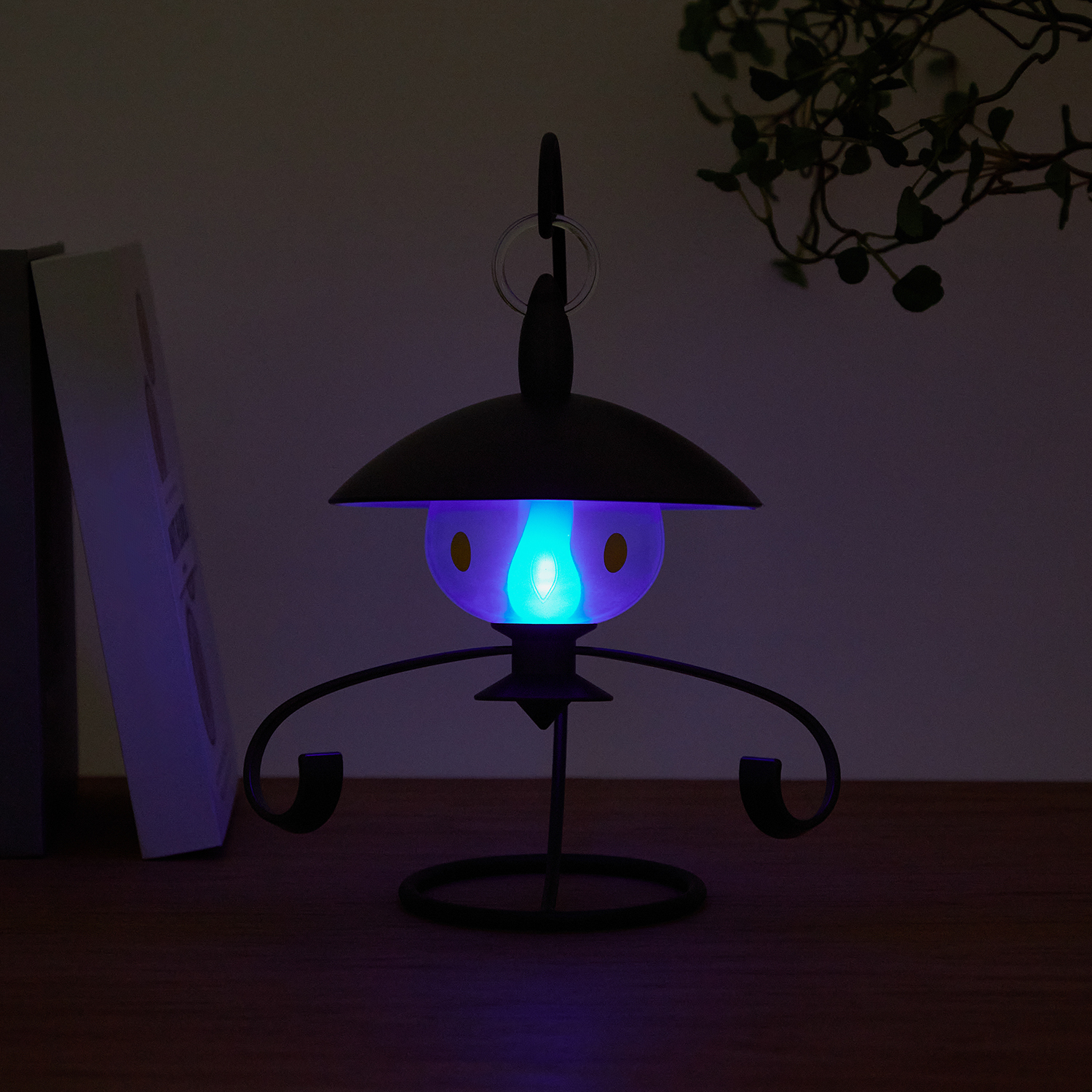 炎がまたたく LEDライト ランプラー」が、ポケモンセンターに登場