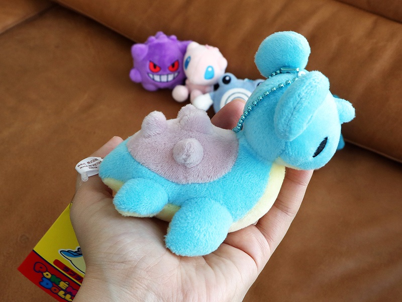 まんまるフォルムの「POKÉMON DOLLS」に、新しいマスコットとポケモン