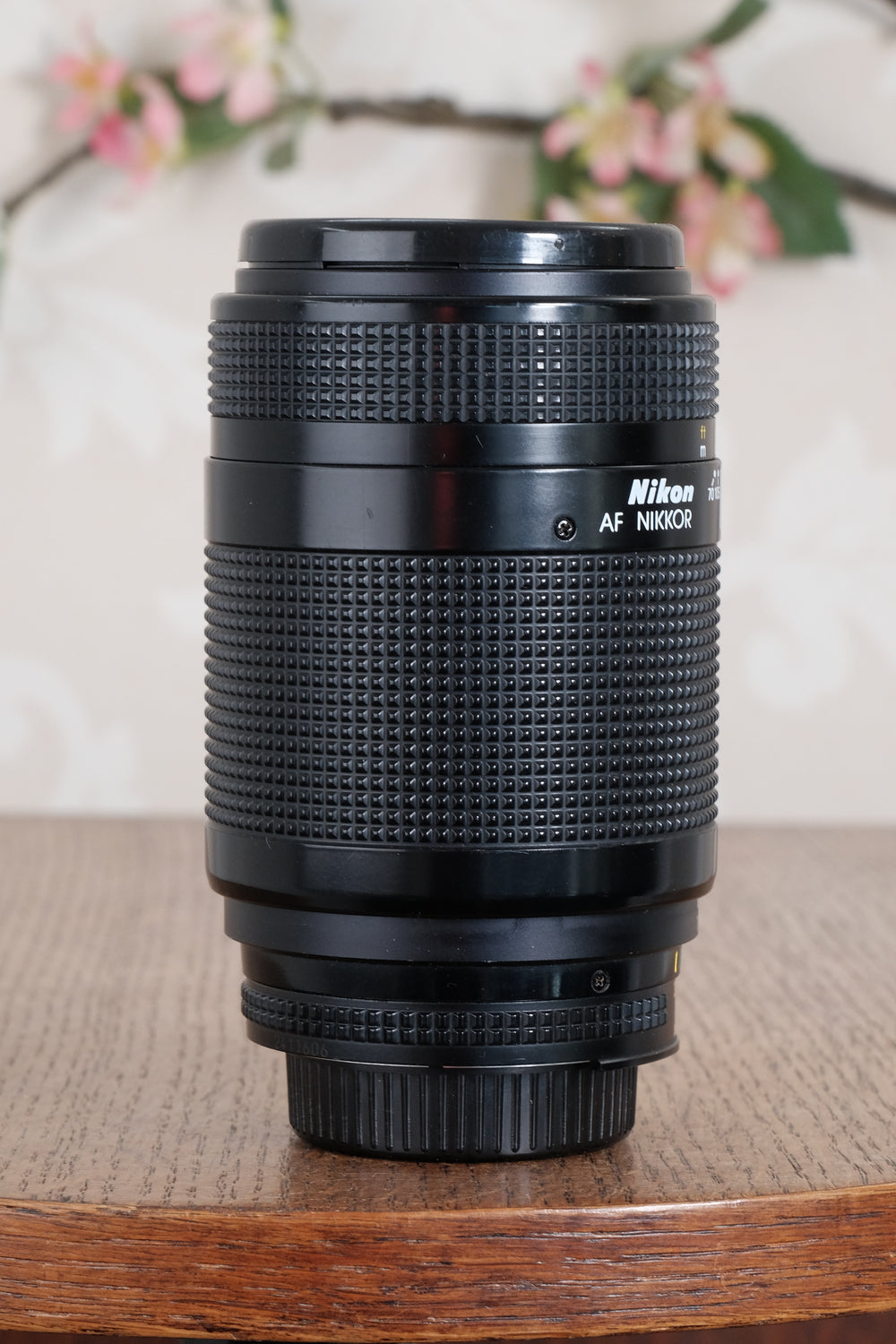 Nikon Nikkor AF 70-210mm f4-5.6 Lens – Petrakla Classic Cameras
