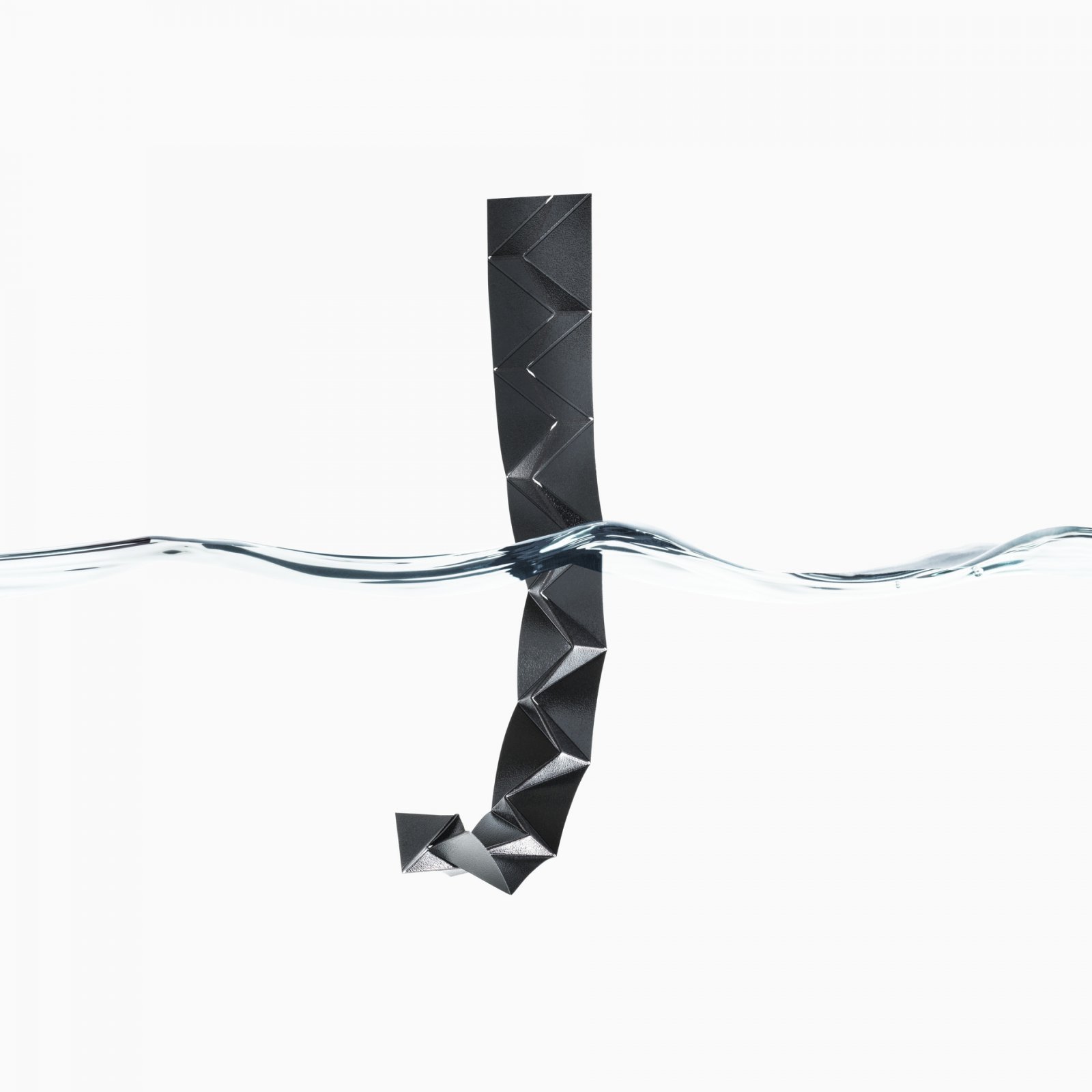 エイポック エイブル イッセイ ミヤケが生み出した、熱を加えると自在