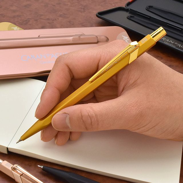 即日出荷OK】CARAN D'ACHE カランダッシュ ペンシル 0.5mm 849