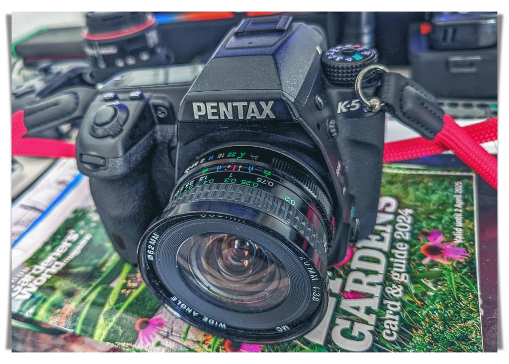 Trying Out a Cosina 20mm f3.8 - Pentax User