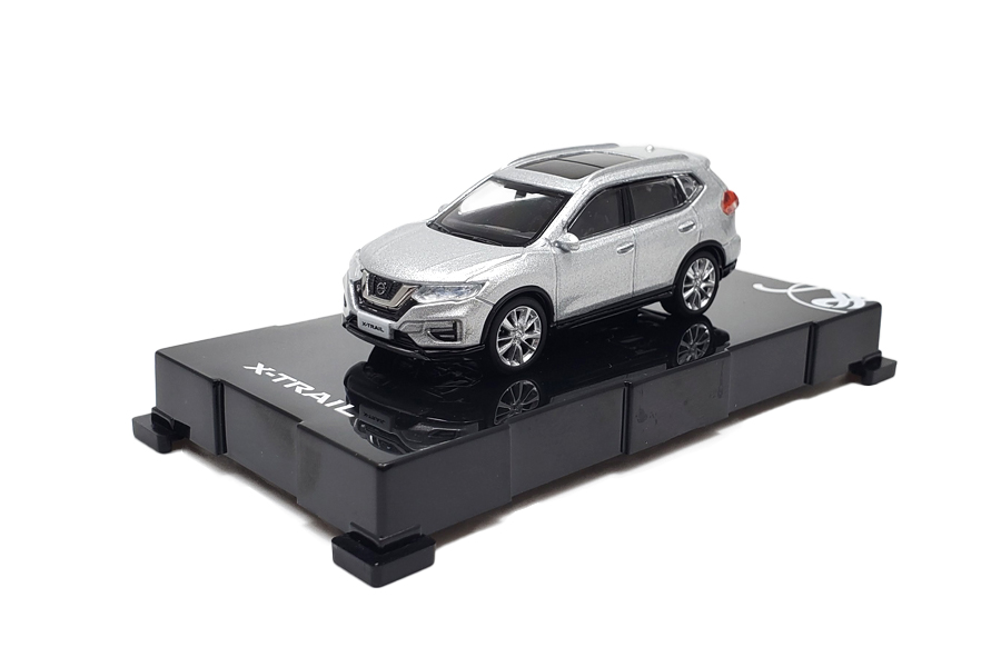 1:64 Scale 2018 Nissan X-trail Die-cast Model - Paudi Model | High