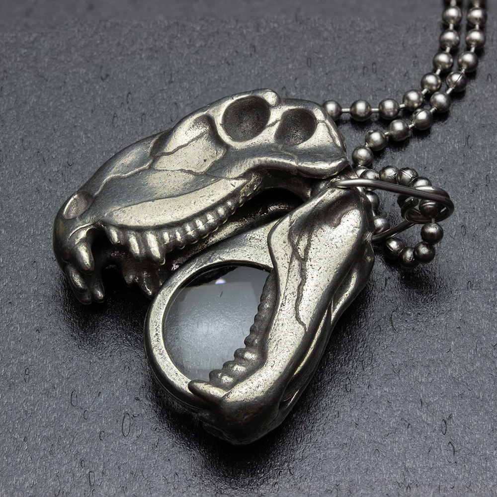 ディメトロドンネックレス001｜恐竜・化石グッズの専門店 ふぉっしる