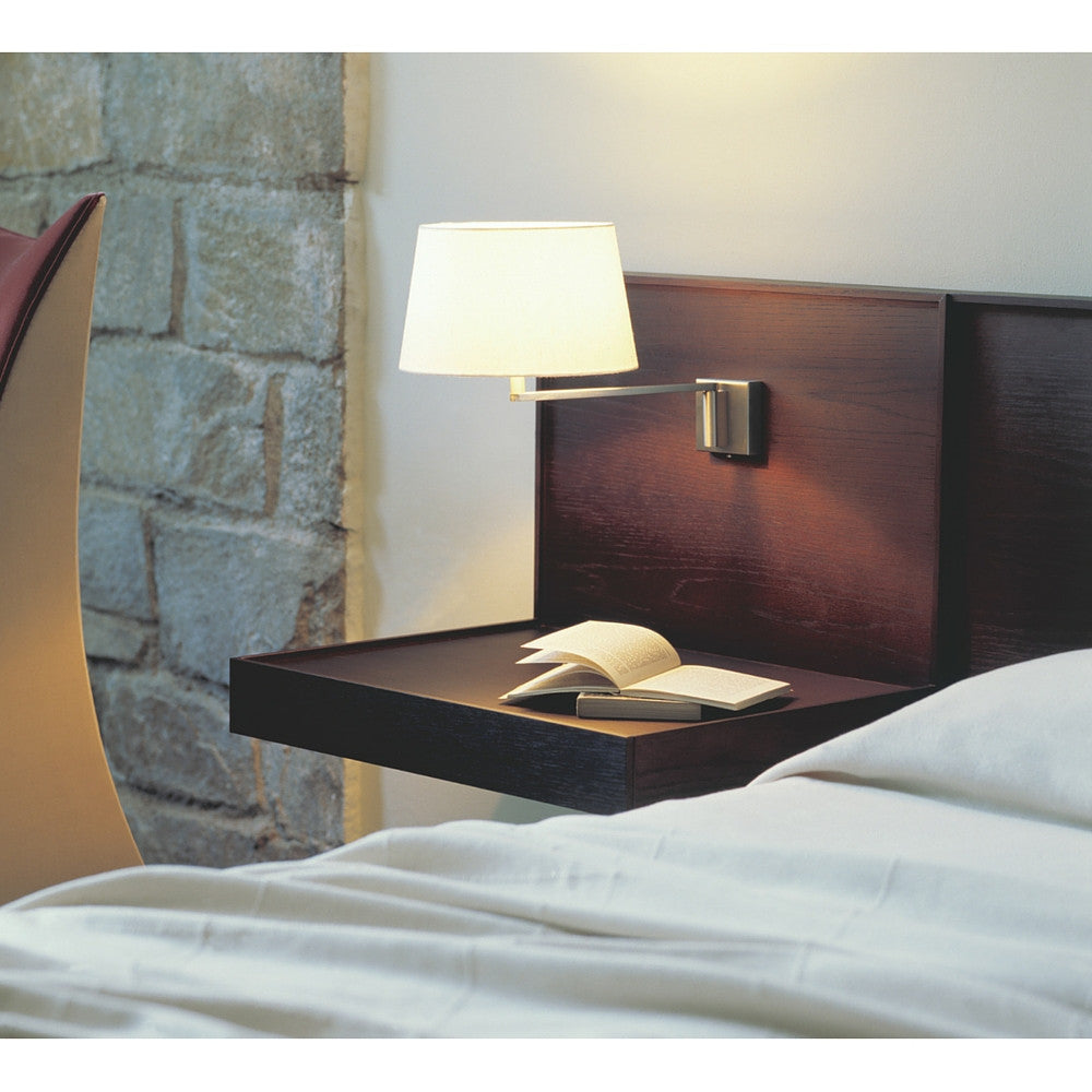 Miguel Milá | Americana Wall Lamp | Santa & Cole