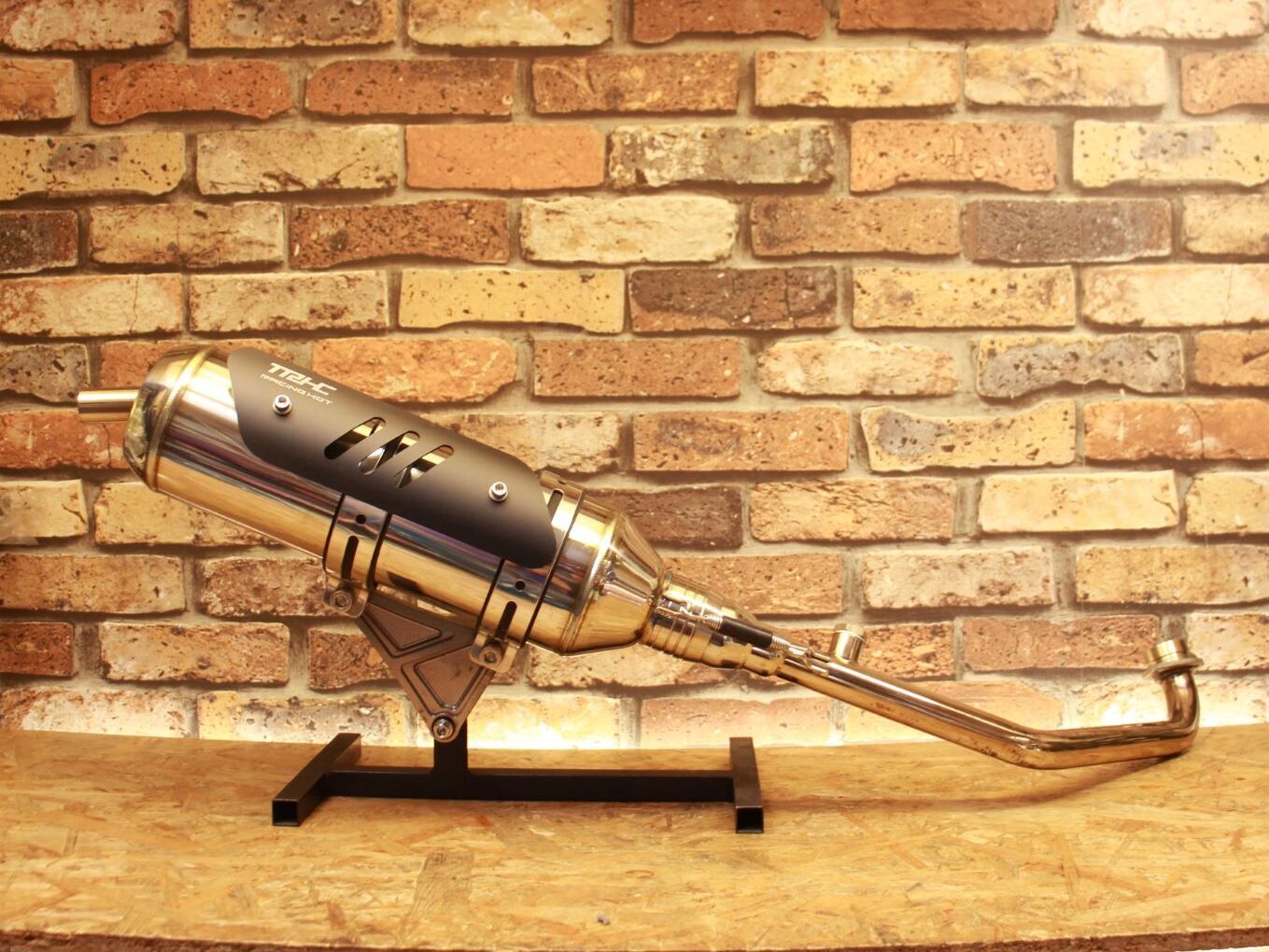 TRHC R19スポーツマフラー [ Partyup / パーティーアップ ]